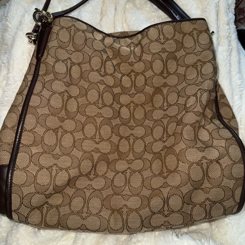 Coach Signature Brown Shoulder Bag